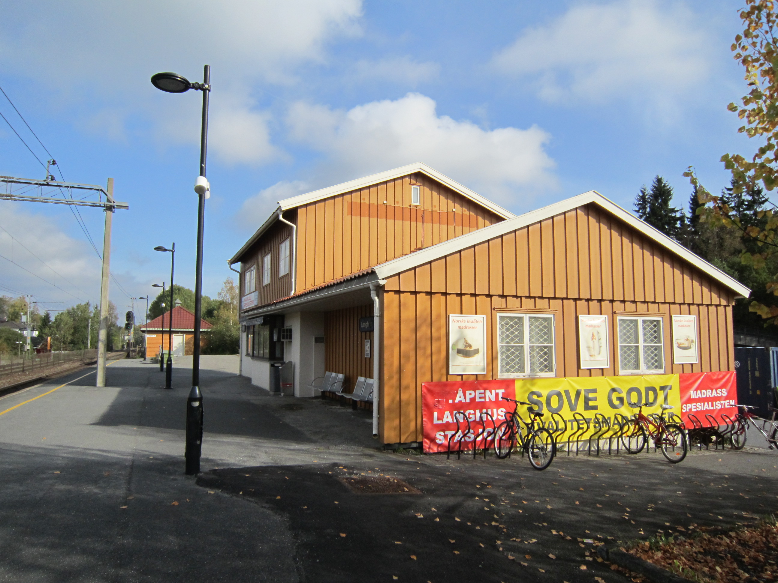 Langhus railway station serving the Langhus residential area